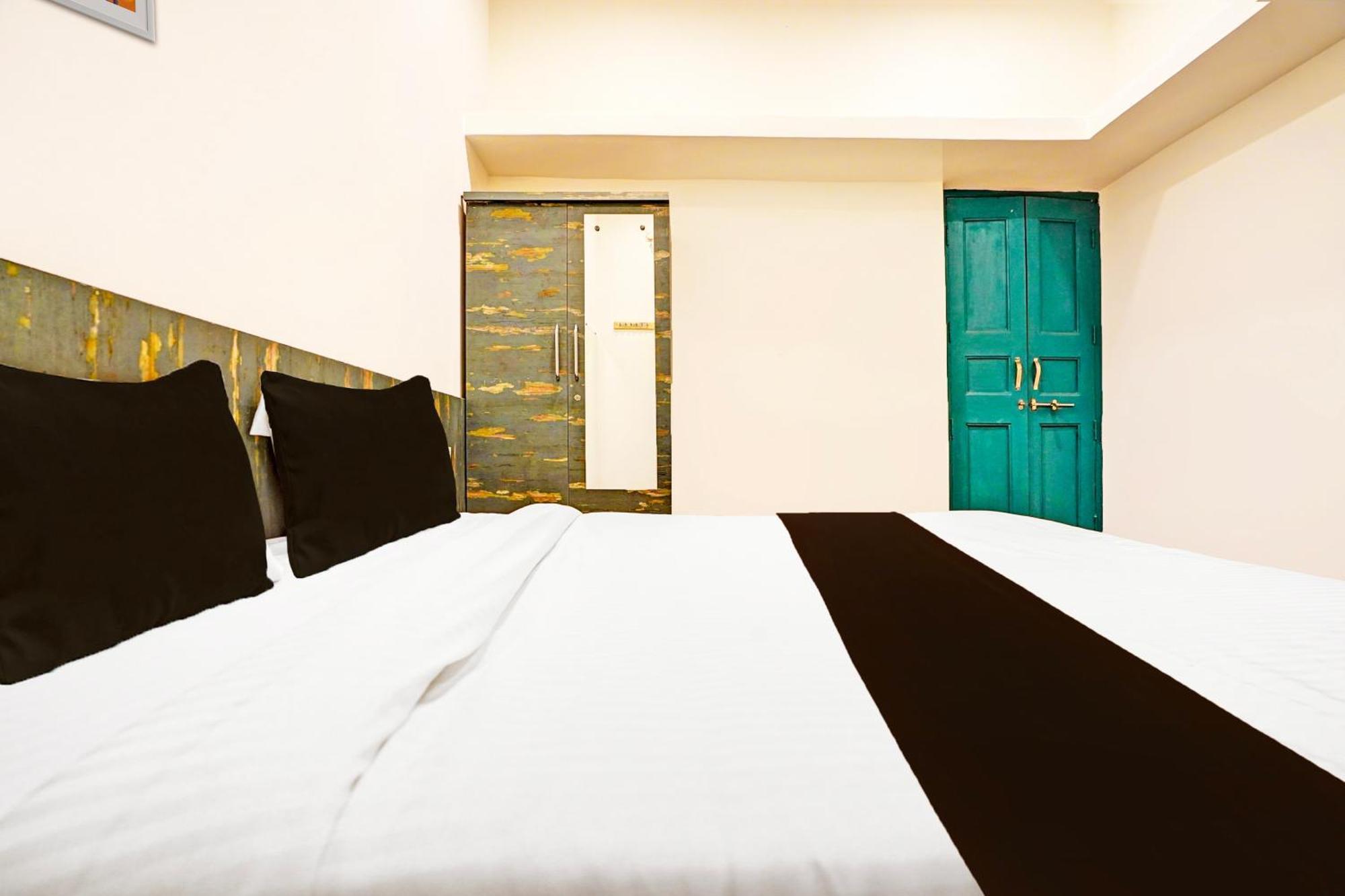 Super Hotel O The Vantage Inn 那格浦尔 外观 照片